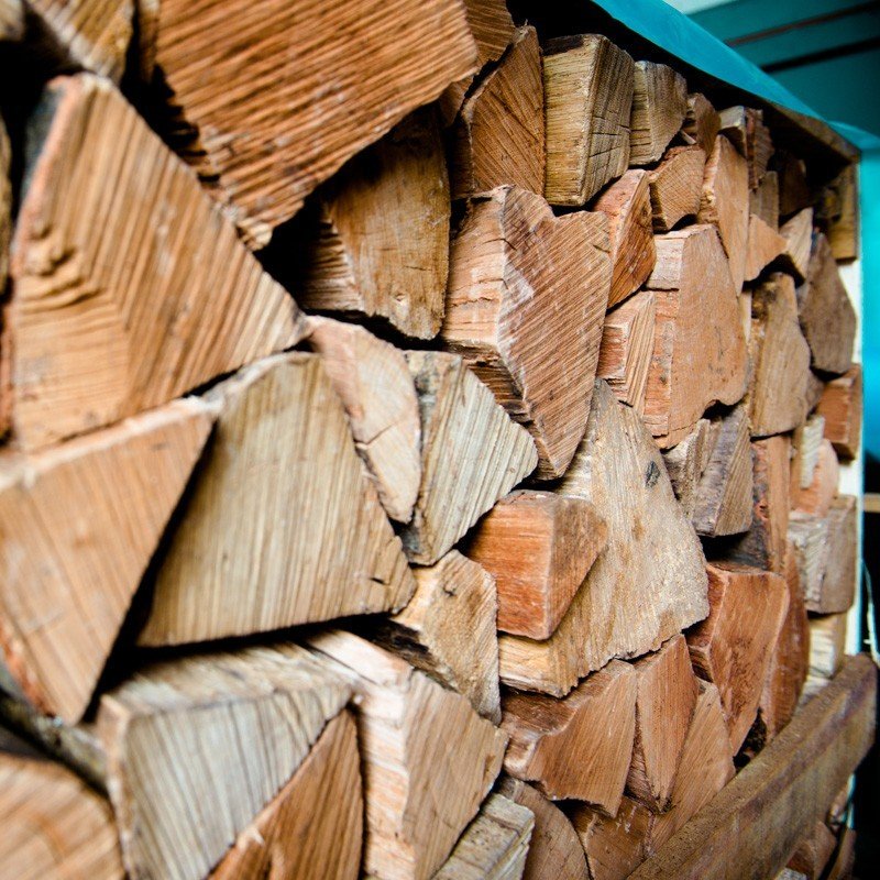 palette-de-2-steres-de-bois-de-chauffage-2.jpg Palette de 2st de bois de chauffage sec séchoirs G1H1 - prêt à l'emploi - mélange feuillus – Image 3